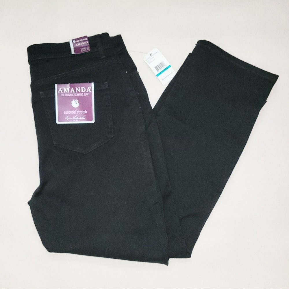 Gloria Vanderbilt Amanda original Slimming  Tapered Leg Black Jeans 16P NEW